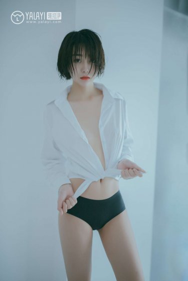 美女被c